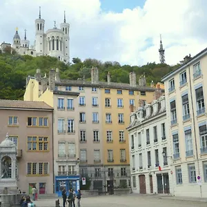 Appartement Cosy Ideally Located In The Old Town